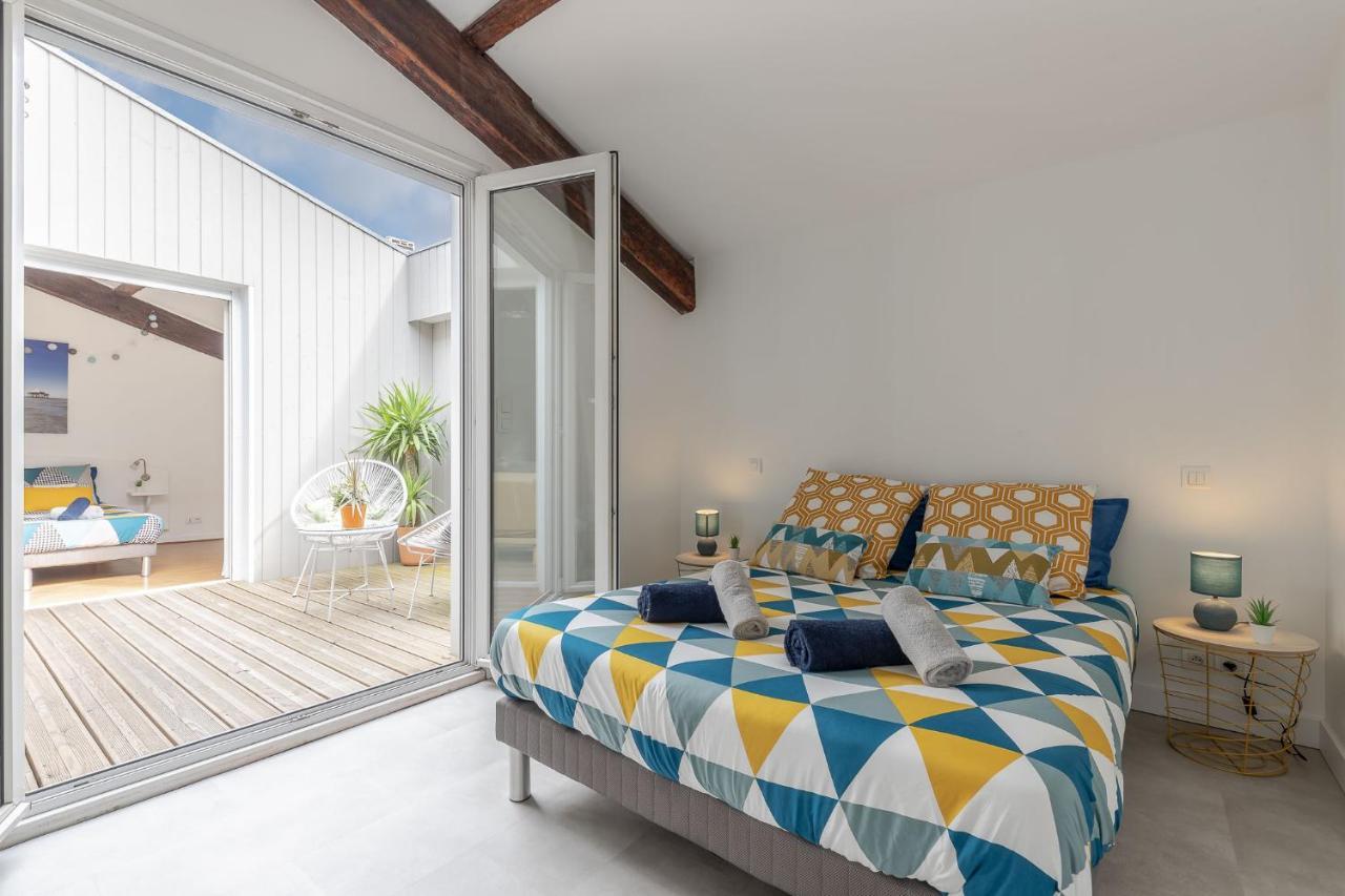 Aux Portes De Bordeaux Le Patio Samba Mindurguest べグル エクステリア 写真