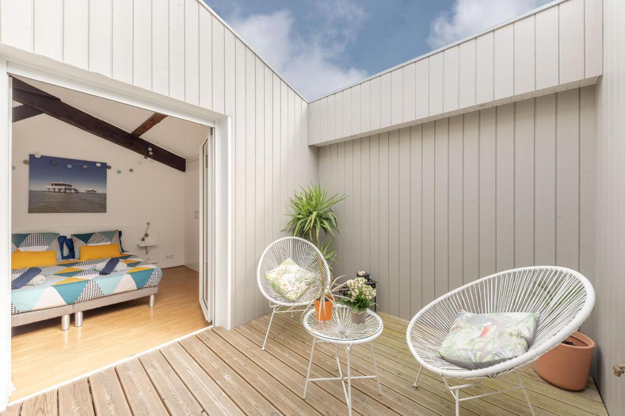Aux Portes De Bordeaux Le Patio Samba Mindurguest べグル エクステリア 写真